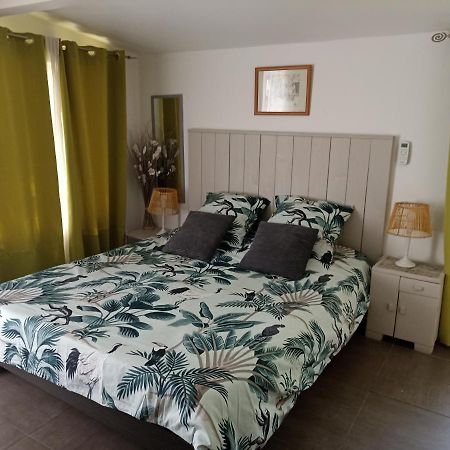 Chambre D'Hote - Mas Le Barret Arles Kültér fotó