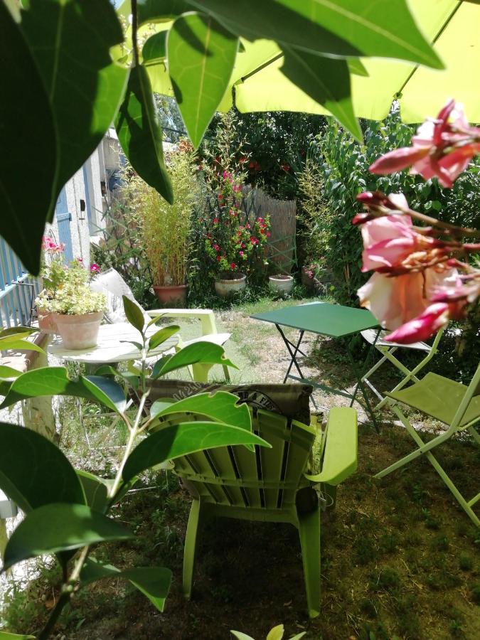 Chambre D'Hote - Mas Le Barret Arles Kültér fotó
